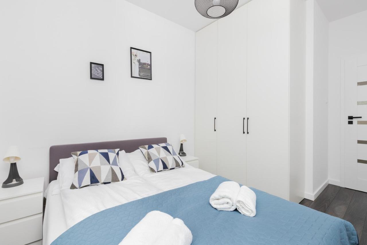 Deluxe Apartments Sucha Gdansk By Noclegi Renters Exterior photo