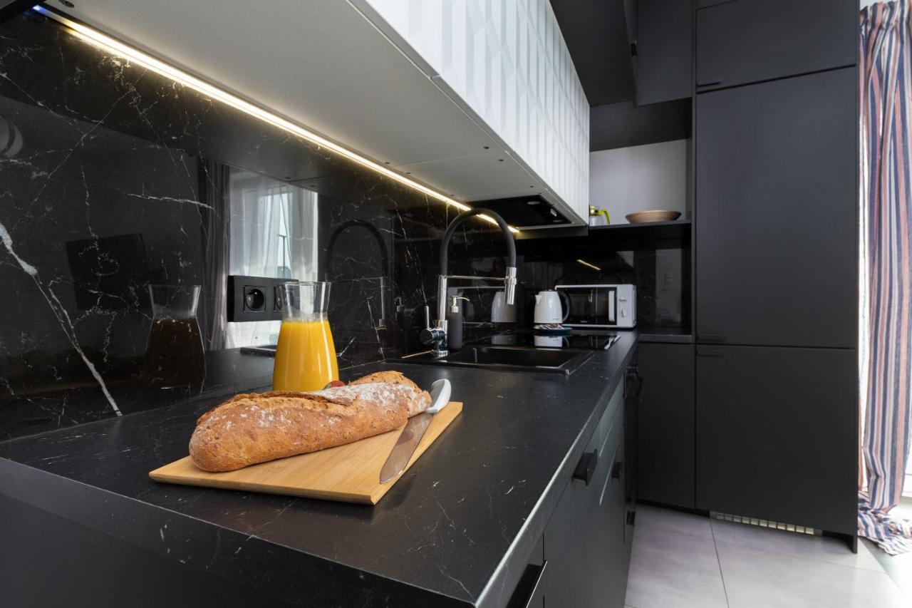 Deluxe Apartments Sucha Gdansk By Noclegi Renters Exterior photo