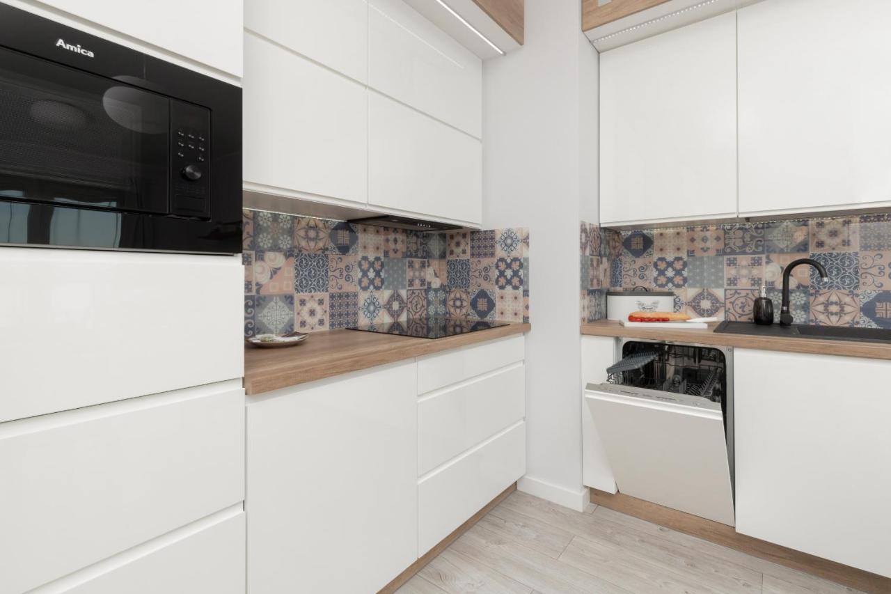 Deluxe Apartments Sucha Gdansk By Noclegi Renters Exterior photo